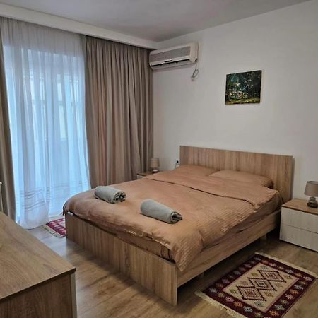 Alan Apartments 4 Myslym Shyri 地拉那 外观 照片